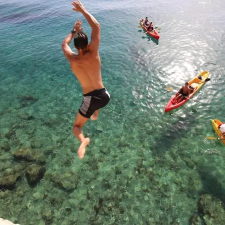 Bigger Group Next To The Appartement *